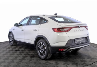 Подержанный автомобиль Renault Arkana 2021 года (7 фото)