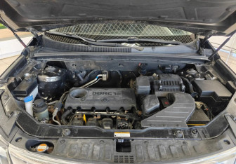 Подержанный автомобиль Kia Sorento 2011 года (18 фото)
