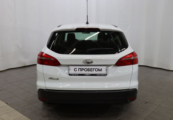 Подержанный автомобиль Ford Focus Wagon 2016 года (5 фото)