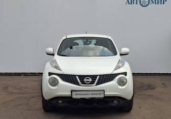 Подержанный автомобиль Nissan Juke 2012 года (2 фото)