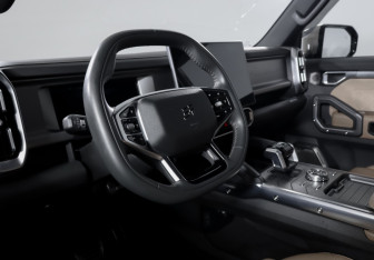 Подержанный автомобиль Jetour T2 2024 года (14 фото)