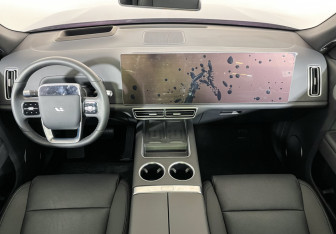 Новый LiXiang L9 2024 (12 фото)