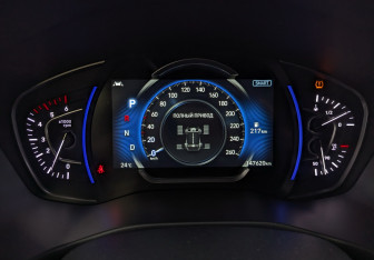 Подержанный автомобиль Hyundai Santa Fe 2018 года (13 фото)