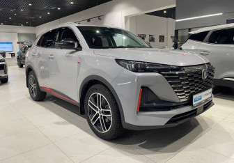 Подержанный автомобиль Changan CS55PLUS 2024 года (3 фото)