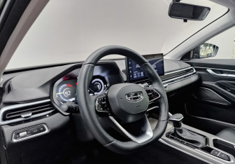 Подержанный автомобиль Geely Emgrand 2024 года (15 фото)