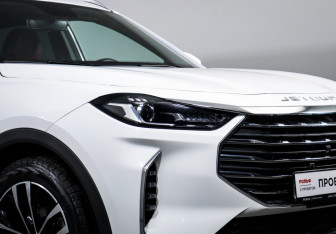 Подержанный автомобиль Jetour X70 Plus 2023 года (16 фото)