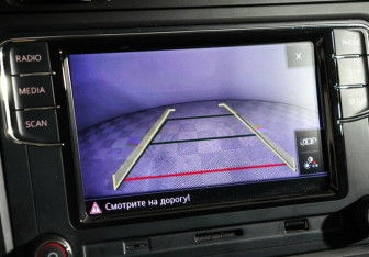 Подержанный автомобиль Volkswagen Golf Hatchback 2009 года (11 фото)