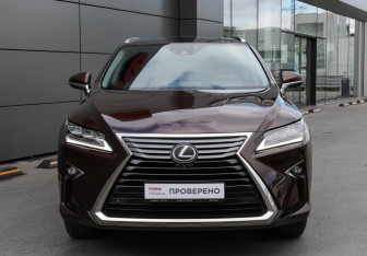 Подержанный автомобиль Lexus RX 2018 года (2 фото)