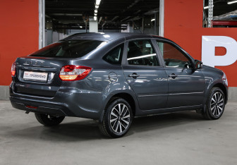 Подержанный автомобиль LADA (ВАЗ) Granta Liftback 2024 года (5 фото)