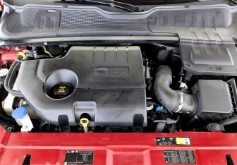 Подержанный автомобиль Land Rover Range Rover Evoque 2017 года (9 фото)