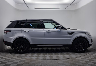 Подержанный автомобиль Land Rover Range Rover Sport 2014 года (4 фото)