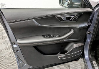 Подержанный автомобиль Chery Tiggo 8 2020 года (19 фото)