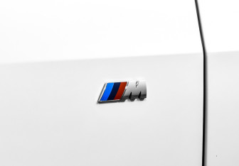 Подержанный автомобиль BMW X5 2024 года (32 фото)