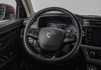 Подержанный автомобиль SsangYong Korando 2020 года (14 фото)