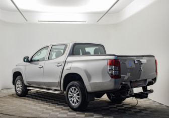 Подержанный автомобиль Mitsubishi L200 2021 года (7 фото)