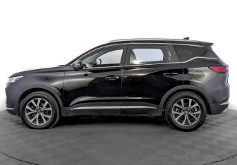 Подержанный автомобиль Chery Tiggo 7 Pro 2022 года (8 фото)