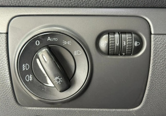 Подержанный автомобиль Volkswagen Jetta Sedan 2008 года (16 фото)