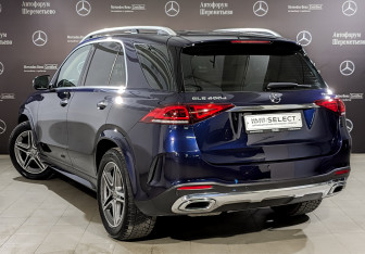 Подержанный автомобиль Mercedes-Benz GLE 2021 года (7 фото)
