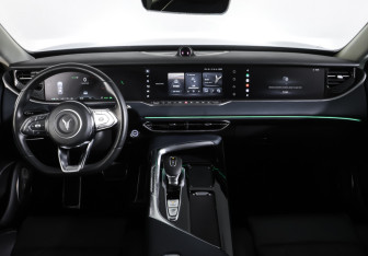 Подержанный автомобиль Voyah Free 2022 года (13 фото)