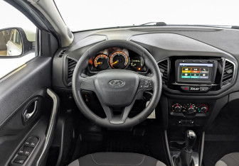 Подержанный автомобиль LADA (ВАЗ) XRAY 2019 года (21 фото)