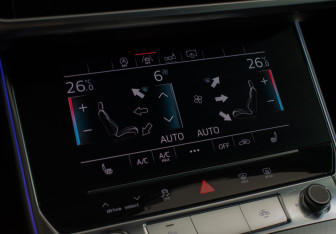 Подержанный автомобиль Audi A6 Sedan 2018 года (16 фото)