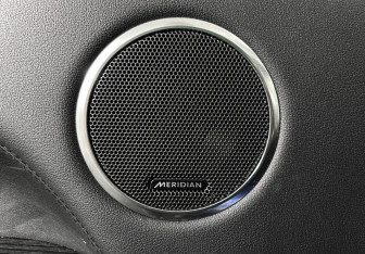 Подержанный автомобиль Land Rover Range Rover Sport 2018 года (17 фото)