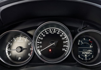 Подержанный автомобиль Mazda 6 Sedan 2019 года (16 фото)