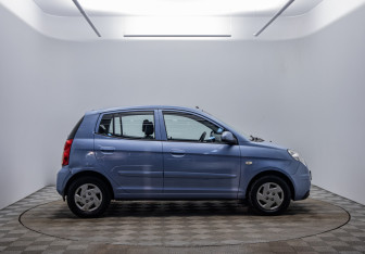 Подержанный автомобиль Kia Picanto 2010 года (4 фото)