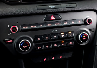 Подержанный автомобиль Kia Sportage 2017 года (25 фото)