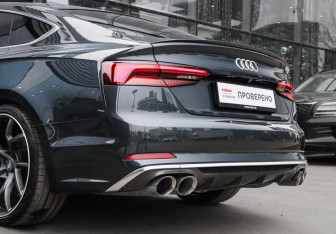 Подержанный автомобиль Audi A5 Liftback 2018 года (7 фото)
