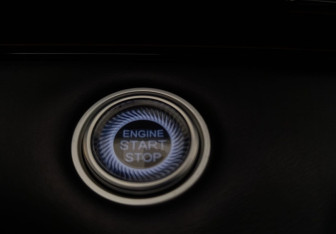 Подержанный автомобиль Exeed RX 2024 года (18 фото)