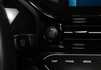 Подержанный автомобиль Москвич 3 2024 года (20 фото)