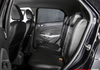 Подержанный автомобиль Ford EcoSport 2014 года (10 фото)