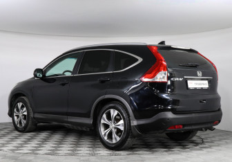 Подержанный автомобиль Honda CR-V 2013 года (6 фото)