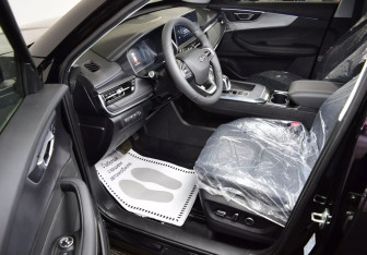 Подержанный автомобиль Chery Tiggo 4 Pro 2023 года (5 фото)