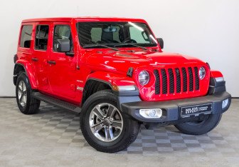Подержанный автомобиль Jeep Wrangler 2021 года (3 фото)
