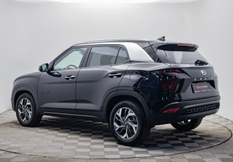Подержанный автомобиль Hyundai Creta 2021 года (3 фото)