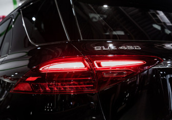 Новый Mercedes-Benz GLE 2025 (8 фото)