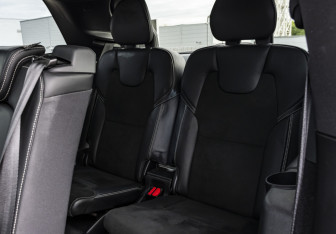 Подержанный автомобиль Volvo XC90 2019 года (14 фото)