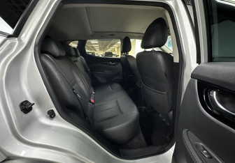 Подержанный автомобиль Nissan Qashqai 2019 года (11 фото)