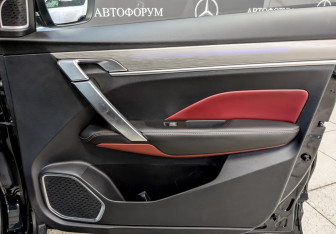 Подержанный автомобиль Geely Coolray 2022 года (26 фото)