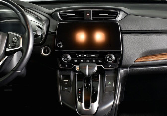 Подержанный автомобиль Honda CR-V 2020 года (10 фото)