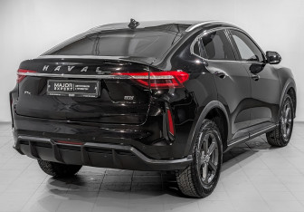 Подержанный автомобиль Haval F7x 2022 года (5 фото)