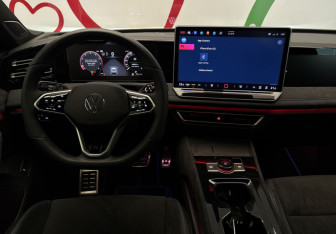 Подержанный автомобиль Volkswagen Tiguan 2024 года (11 фото)