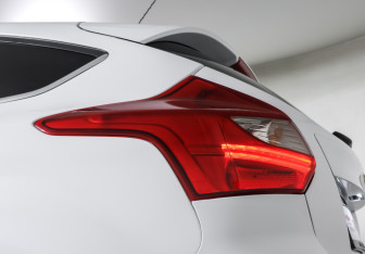 Подержанный автомобиль Ford Focus Hatchback 2011 года (21 фото)