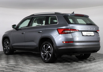 Подержанный автомобиль Skoda Kodiaq 2020 года (7 фото)