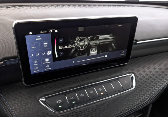 Подержанный автомобиль Haval Jolion 2023 года (25 фото)