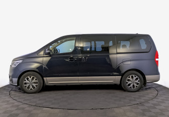 Подержанный автомобиль Hyundai H-1 2021 года (8 фото)