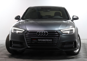Подержанный автомобиль Audi A4 Sedan 2017 года (20 фото)