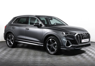 Подержанный автомобиль Audi Q3 2021 года (3 фото)